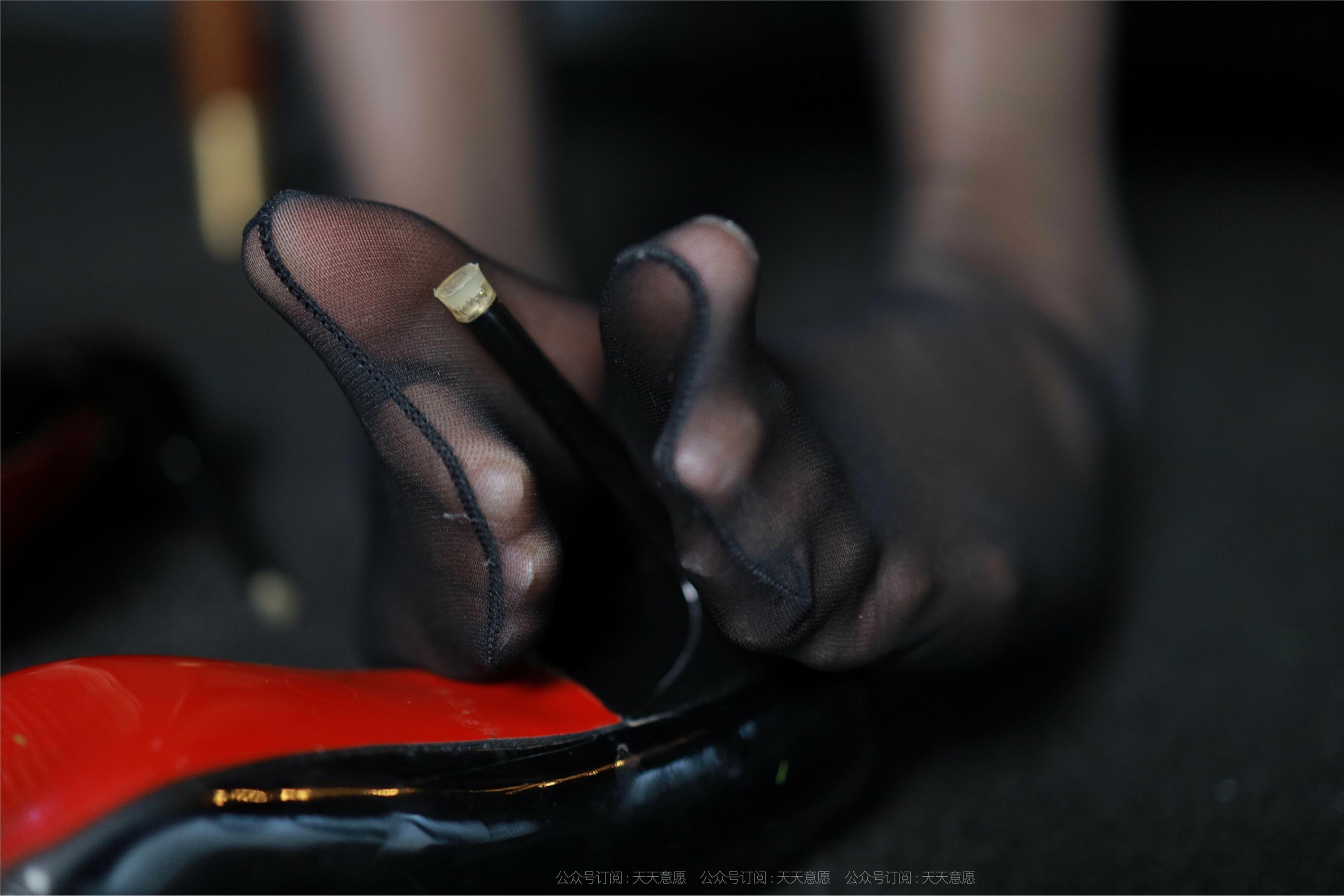 IESS异思趣向  2021.10.19 丝享家952：秋秋《时尚职业装》